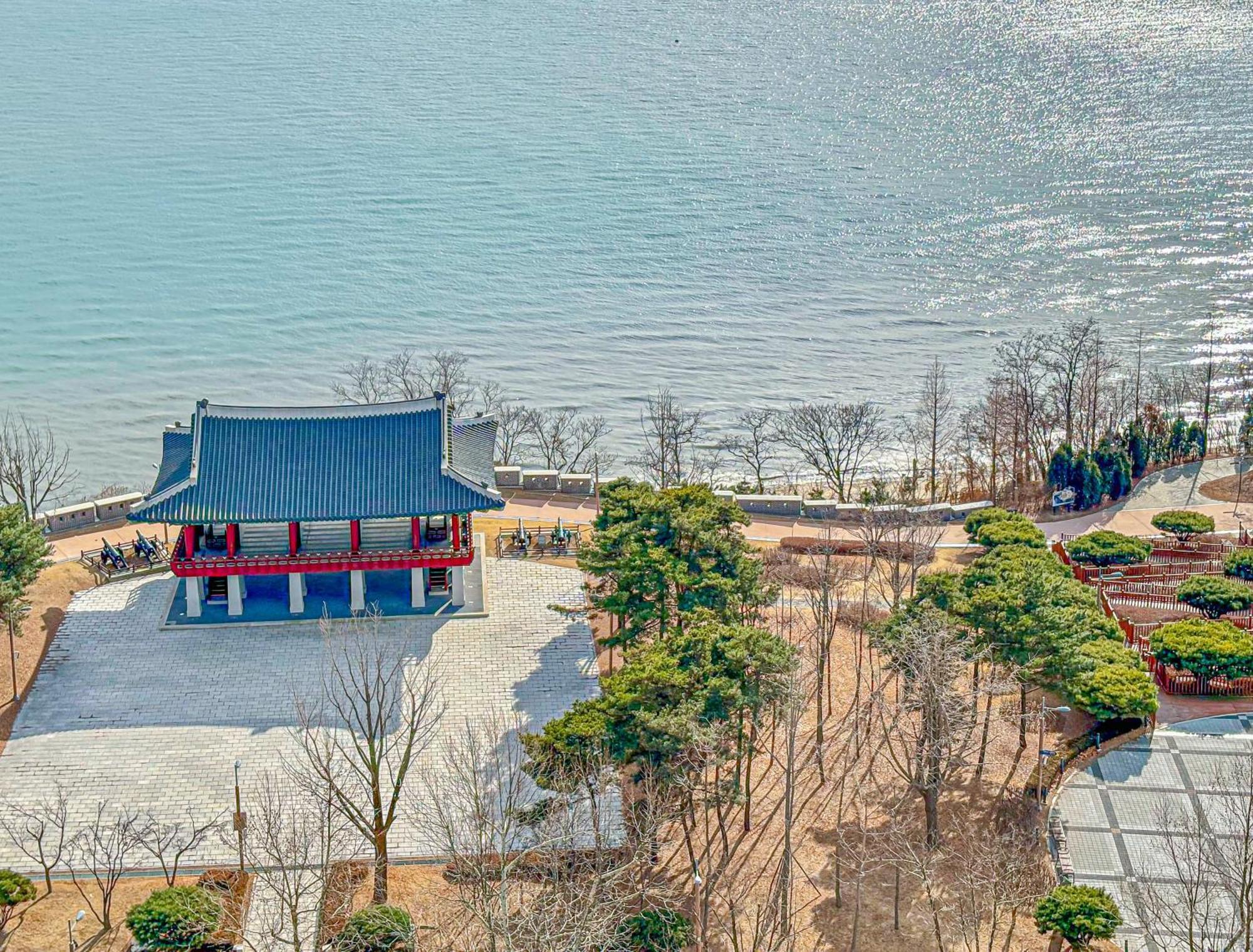 Airsky Hotel Incheon Exterior photo